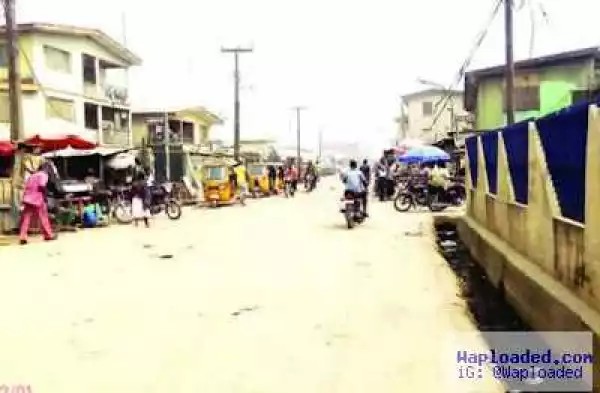 Woman Crushes Eight To Death In Lagos With LandCruiser As Mob Beats & Strips Her